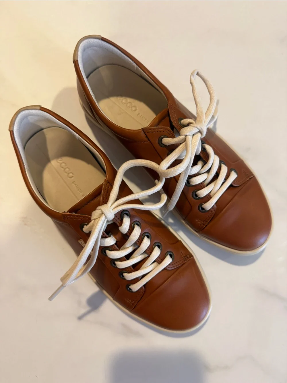 Ecco Tan Leather Low-Top Sneakers